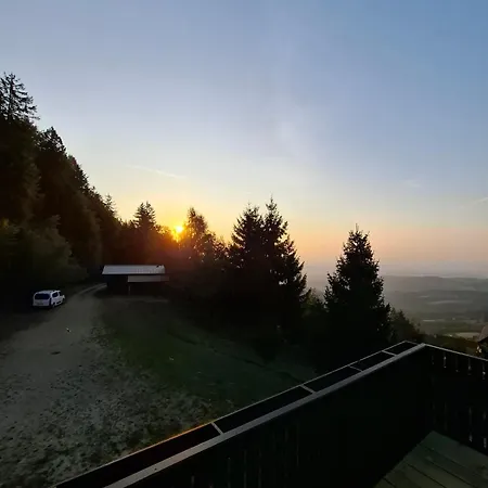 Apartma Pohorc - Praprot